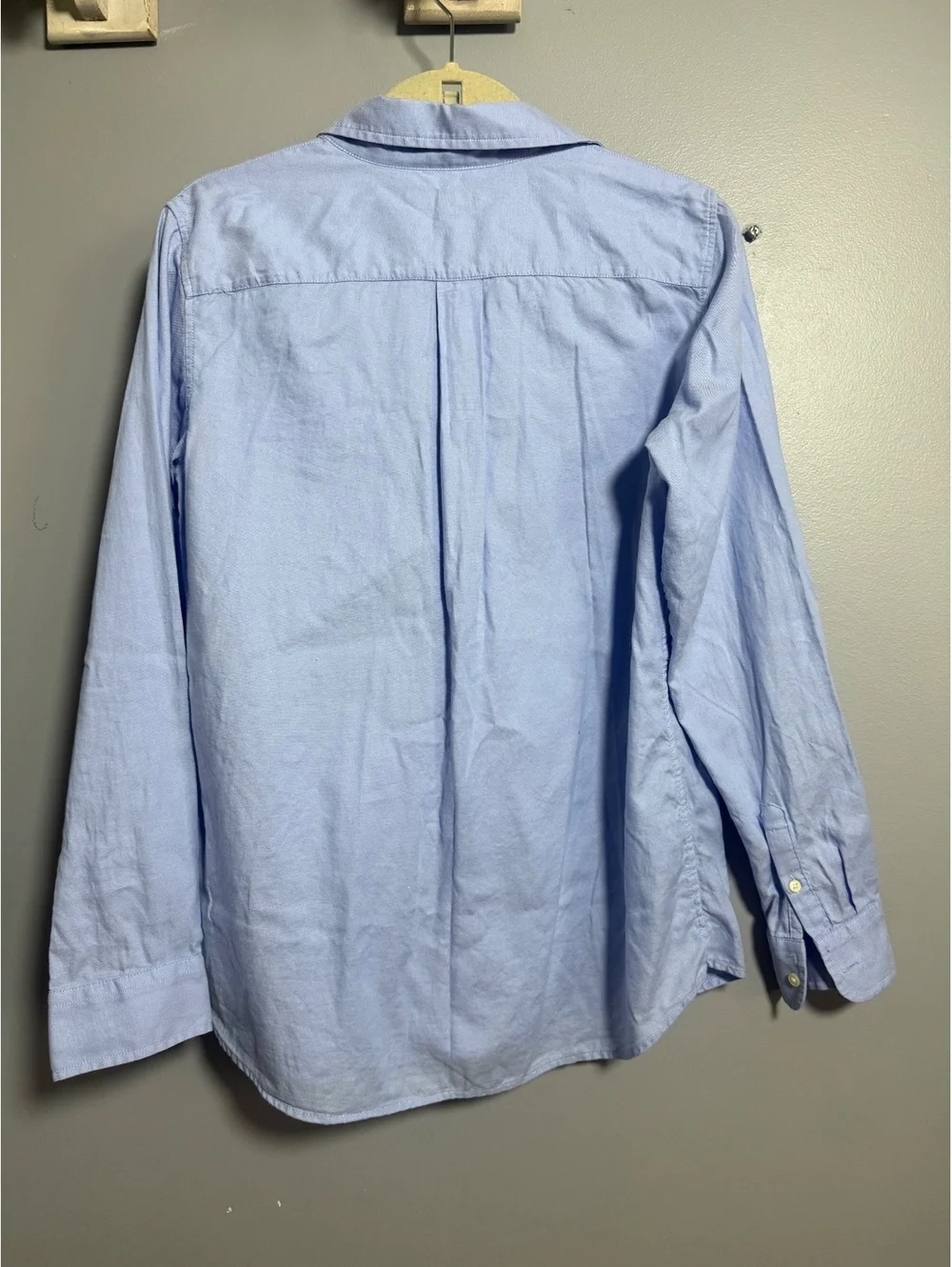 Banana Republic Women’s Oxford Boyfriend Fit Button Down Size M - Picture 5 of 5